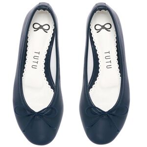 NAVY BLUE LEATHER BALLET FLATS